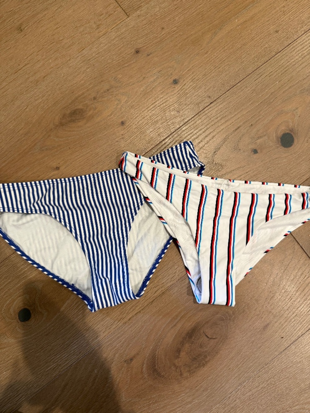Lot of two size XS bikini bottoms